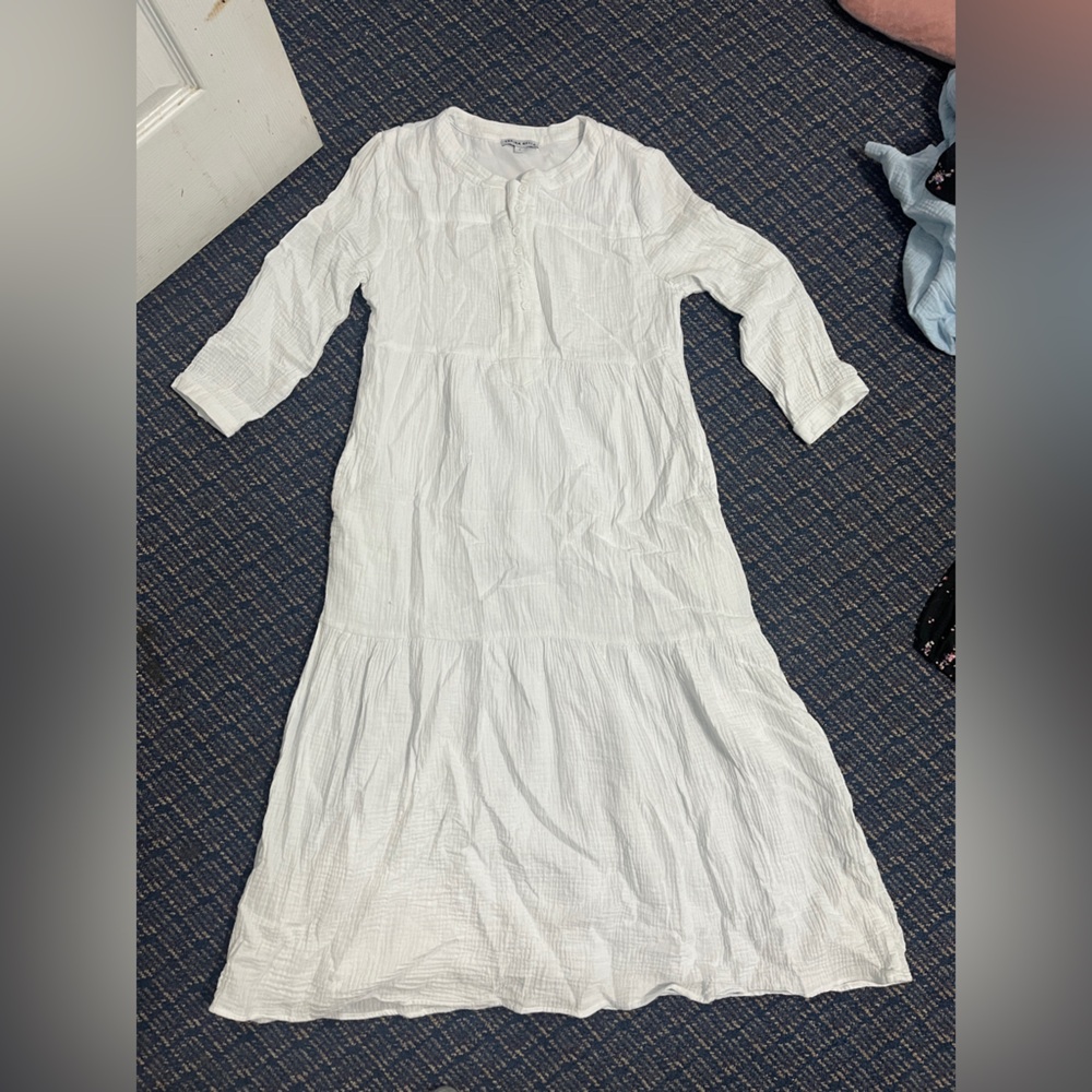 Yakira Bella white maxi dress size S